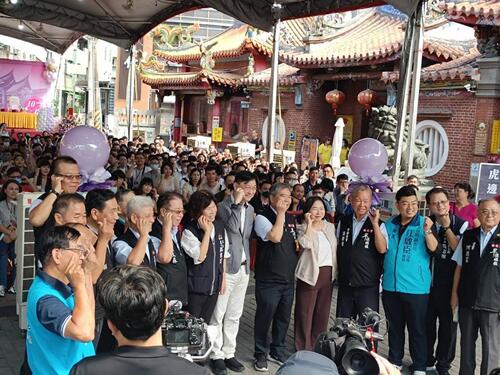 1141004台中樂成宮月老加持 報名4分鐘秒殺 400名男女參加產品圖