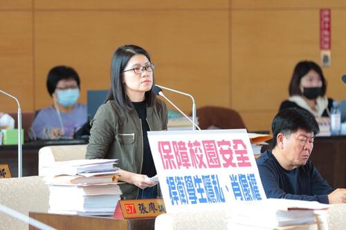 1141121網紅擅入校違規直播遭市府重罰 盧市長：保護學童絕無退讓空間產品圖
