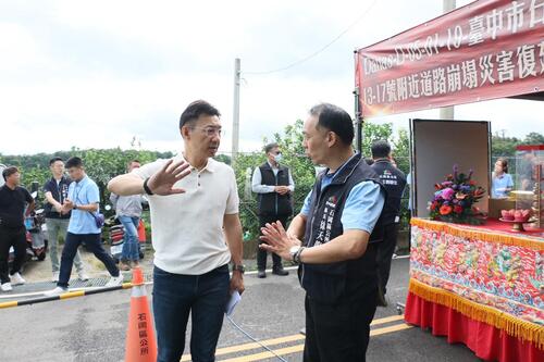 1150608江啟臣跨中央地方爭取二千七百萬 石岡頭坪巷復建一毛沒刪順利開工產品圖
