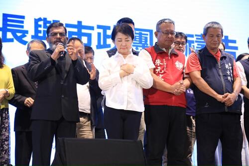 1150626持續守護市民家人！ 盧市長連7年出席城市祈禱餐會 攜手各界為平安祈福