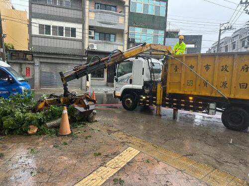 1150712巴威颱風遠離 中市府全面投入災後復原 加速恢復市民生活