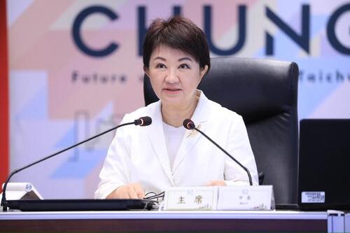 1150721台中每戶可支配所得年增率六都第一！盧市長：福利、交通雙管齊下　減輕家庭負擔