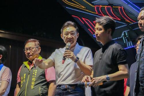 1150830江啟臣西區開講「發兩萬、打皮蛇、卡好用」 臺中文化復興從中西區出發