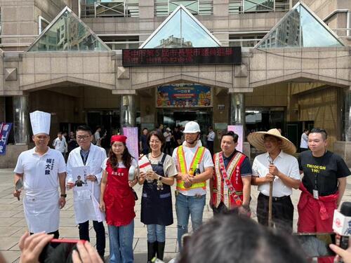 1150831台中新議盟8議員今登記連任 強調「團結問政」爭取選民再託付