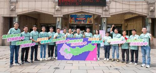 1150901蔡其昌領軍「新力連線」 陪同15位中市議員聯合登記