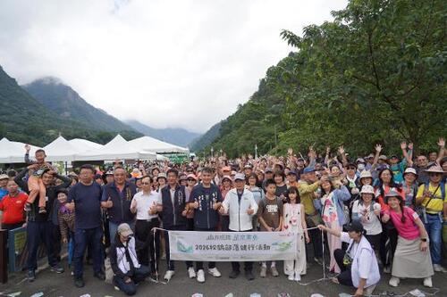 1150906參山處搶攻國旅補助商機 串聯健行、音樂、光影及溫泉 引爆谷關秋冬旅遊