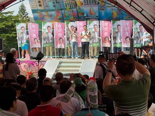 1151003台中北屯25年老將議員交棒 曾咨耀競選總部吸引上千人力挺產品圖