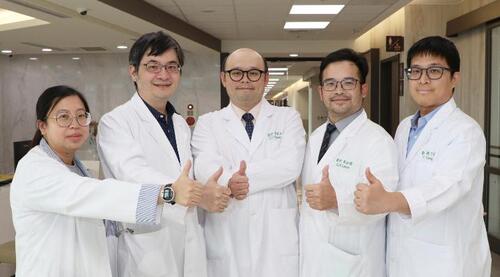 1151012反覆咳嗽竟是肺腺癌 AI輔助支氣管鏡完成病灶取樣產品圖