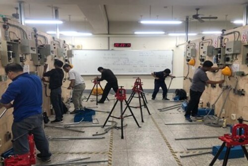 1150127中市推動技能認證訓練 無人機操作、汽修等11班招生報名中