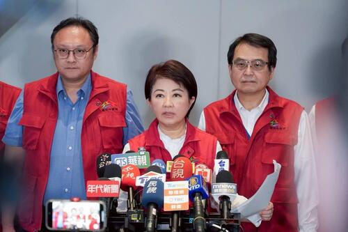 1150226盧秀燕3月訪美展開戰略溝通行程 楊瓊瓔：以行動化解誤解展現國民黨務實親美立場 民進黨團總召周永鴻：邏輯矛盾產品圖