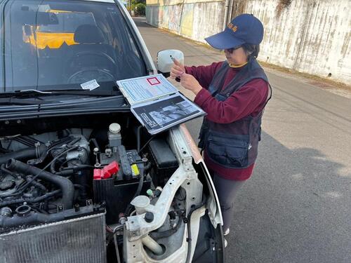 1150307廢棄機動車輛占用道路 中市環保局攜手警察局114年清除逾3,300輛廢汽車拖吊作業產品圖