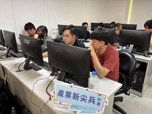 1150317學技能也有收入！中彰投分署推「產業新尖兵計畫」搭配學習獎勵金助青年成功跨足重點產業