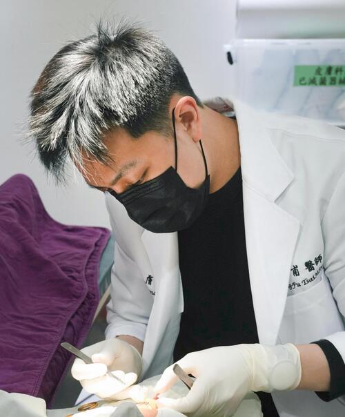 1150323指甲也會長腫瘤？皮膚科醫師提醒「這些變化」別忽視