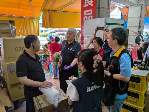 1150403中市府跨機關稽查傳統市場塑膠袋供應 建立協助機制確保穩定