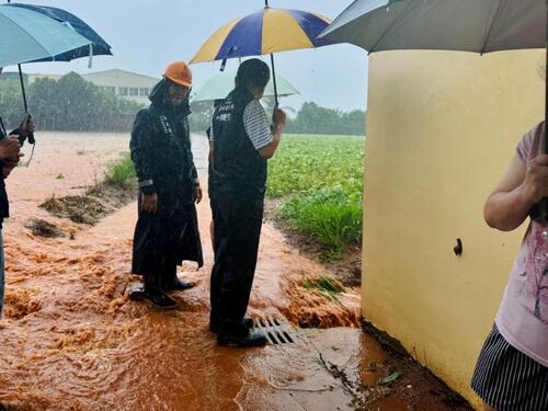 1150404告別逢雨必淹！民政局：中市沙鹿、清水治水見效 豪雨未再釀民宅災情 黃馨慧議員關心大雨排水 守護地方民生