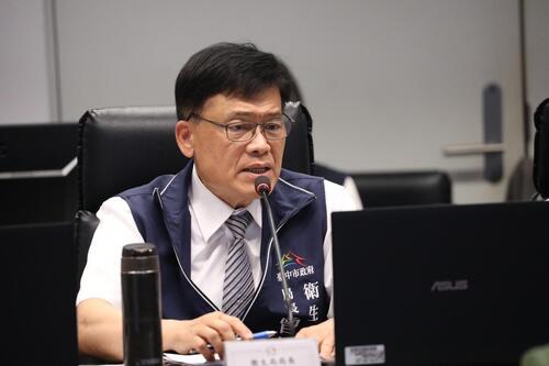 1150407「健康要持之以恆！」盧市長肯定衛生局推動成果 鼓勵市民強化預防保健